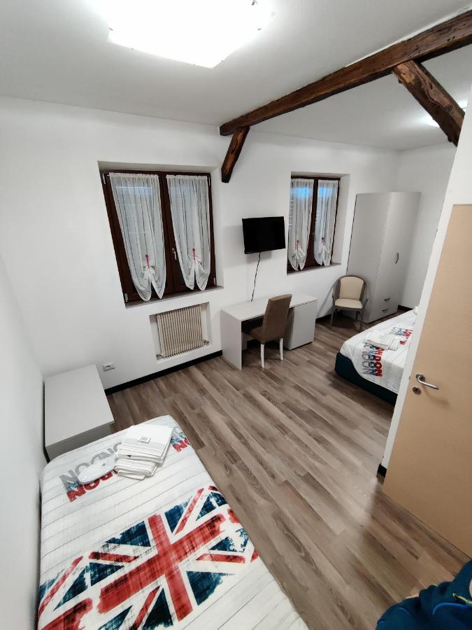 Albergo Baffo Chiuro Exteriör bild