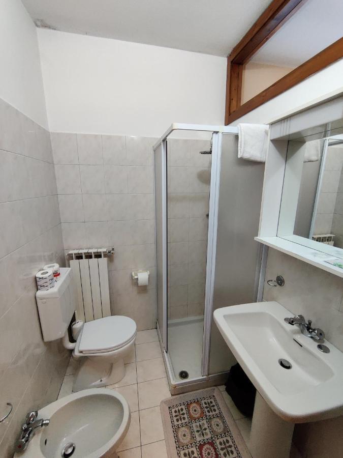 Albergo Baffo Chiuro Exteriör bild